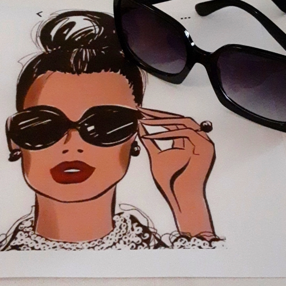 Black Sunglasses. A real Fashionista